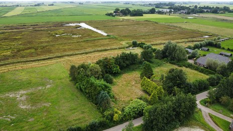 Luchtfoto van kavels Achterhoekerweg 1a